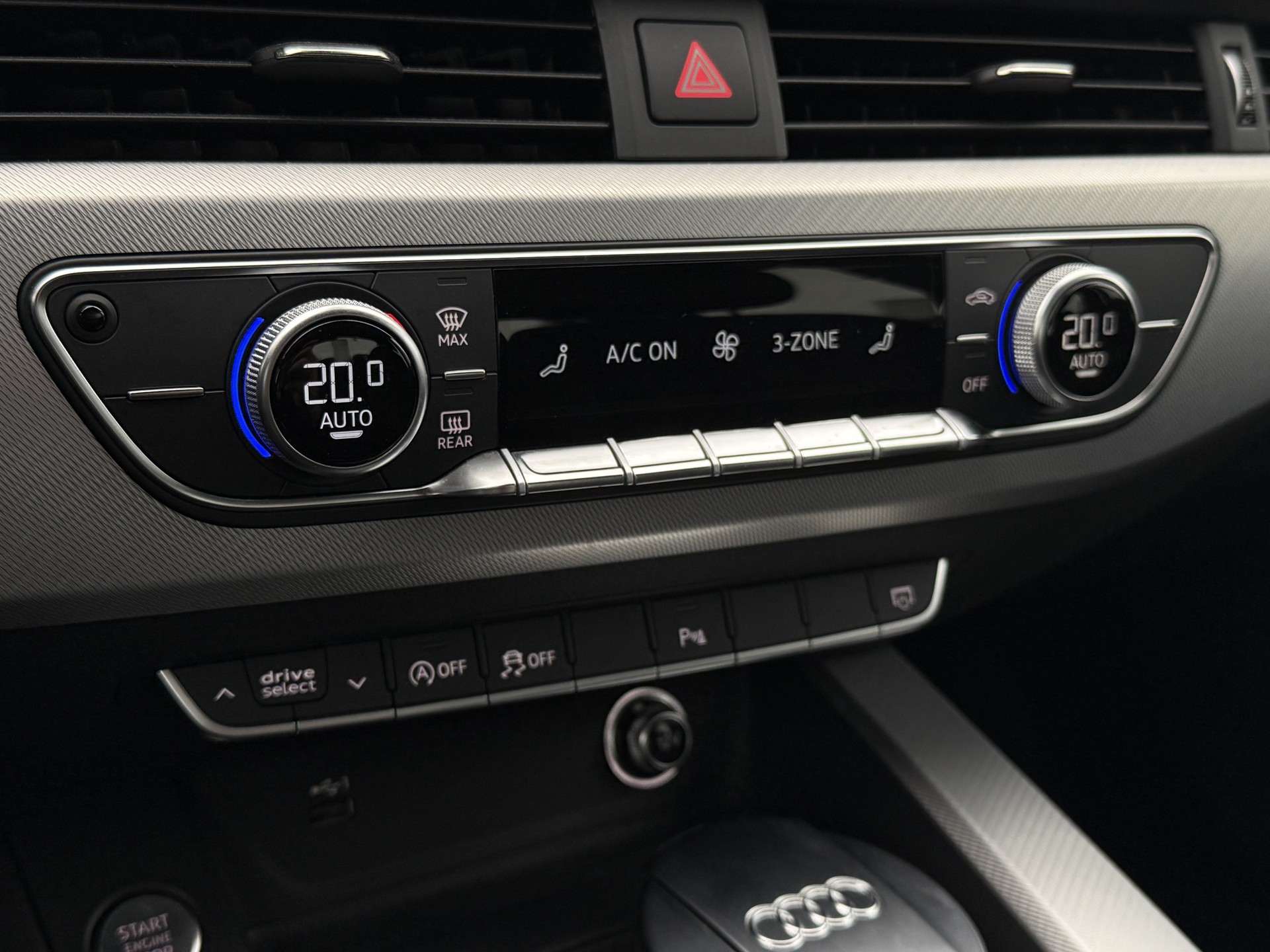 AUDI A4 Limousine 2.0 TFSI Sport S-tronic / CH-Fahrzeug / Gratis Service / 8-fach ALU bereift-image-22