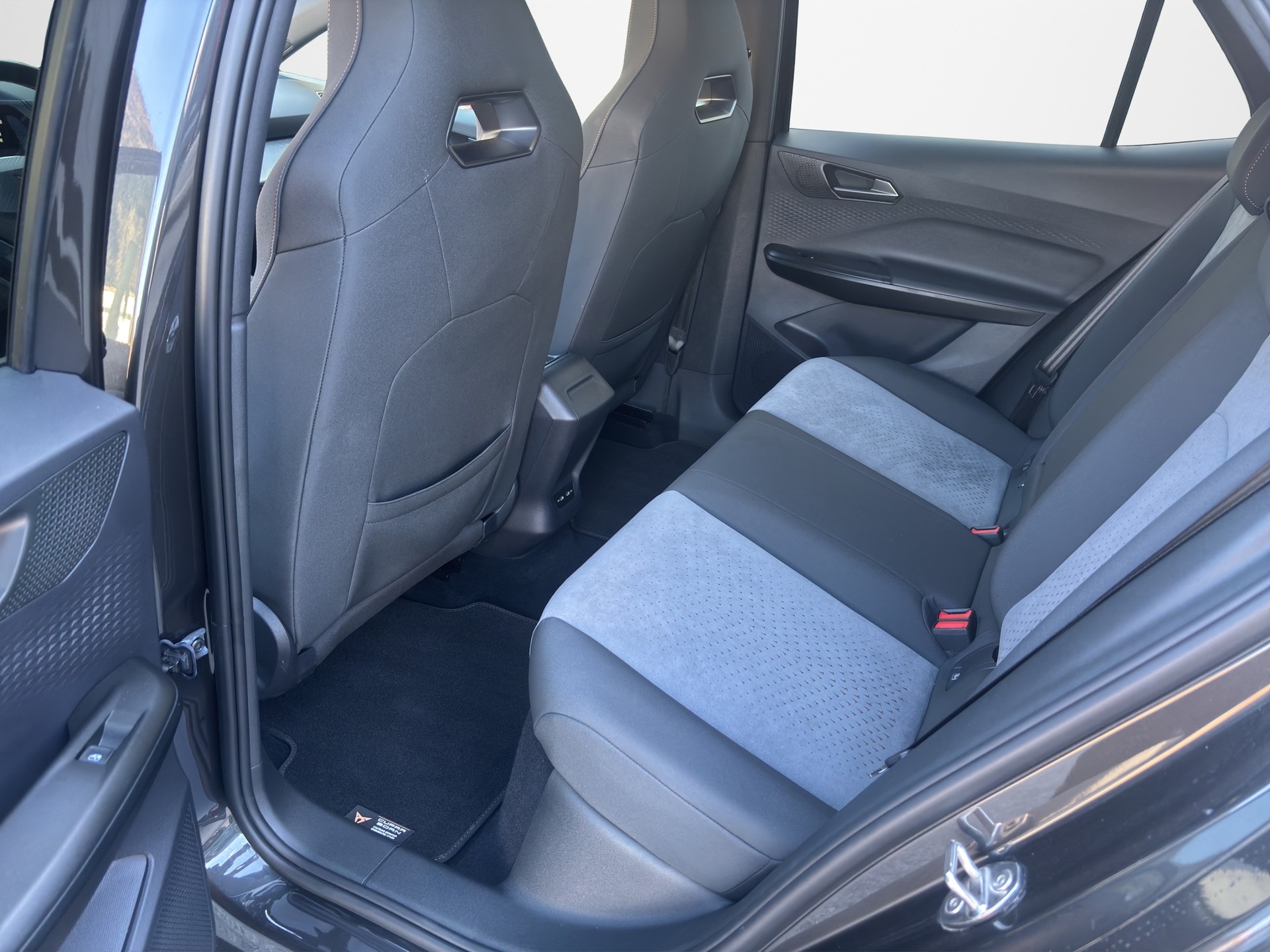 CUPRA 58KW-image-10