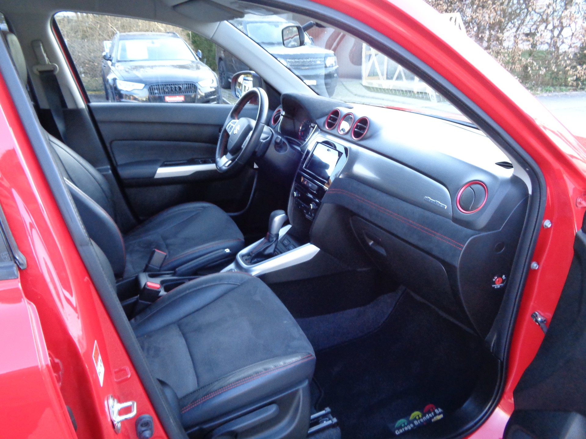 SUZUKI Vitara 1.4 Boosterjet Sergio Cellano Top Automatic-image-5