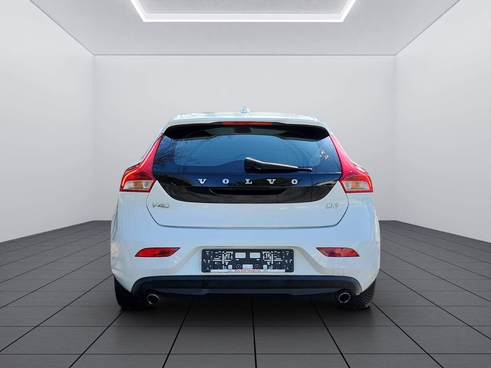 VOLVO V40 D3 Inscription-image-5