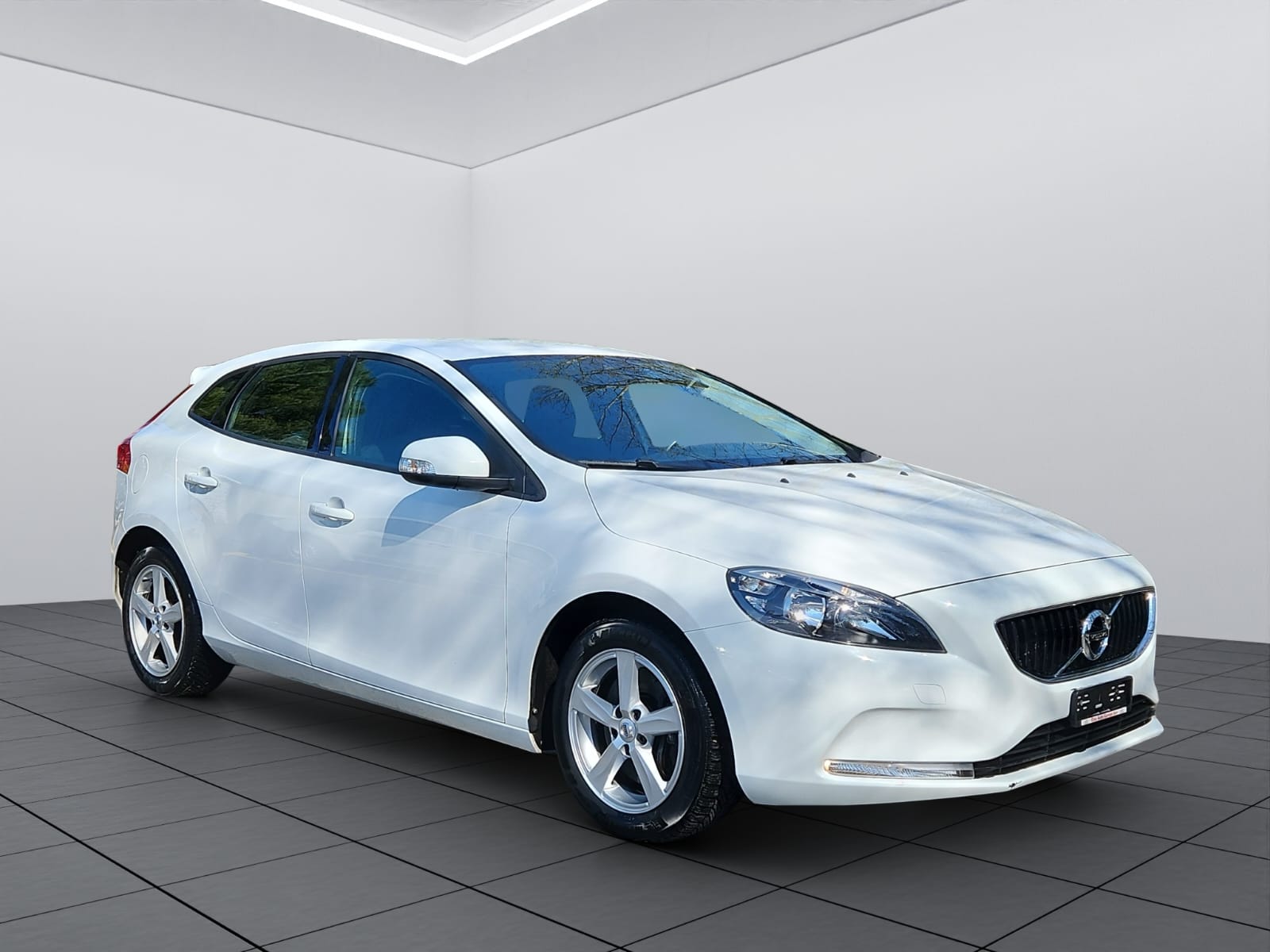 VOLVO V40 D3 Inscription-image-2