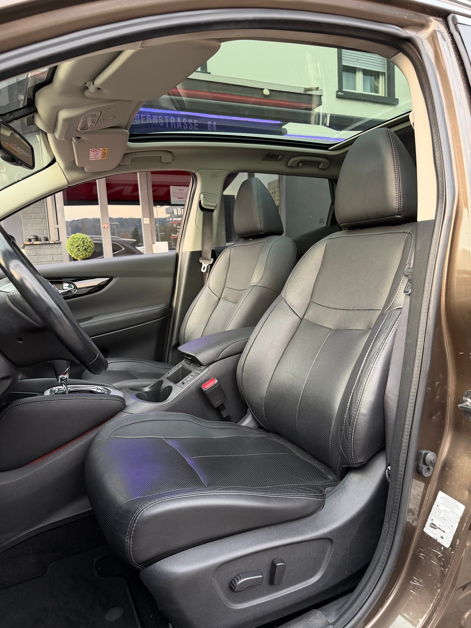 NISSAN Qashqai 1.6 dCi tekna Xtronic CVT-image-11