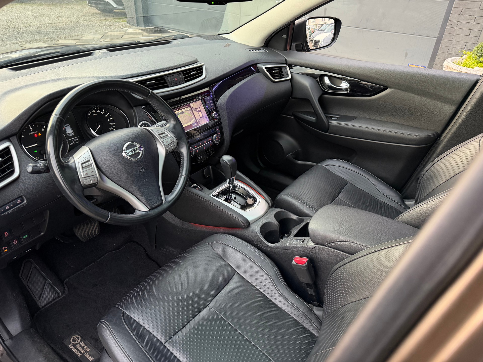 NISSAN Qashqai 1.6 dCi tekna Xtronic CVT-image-10