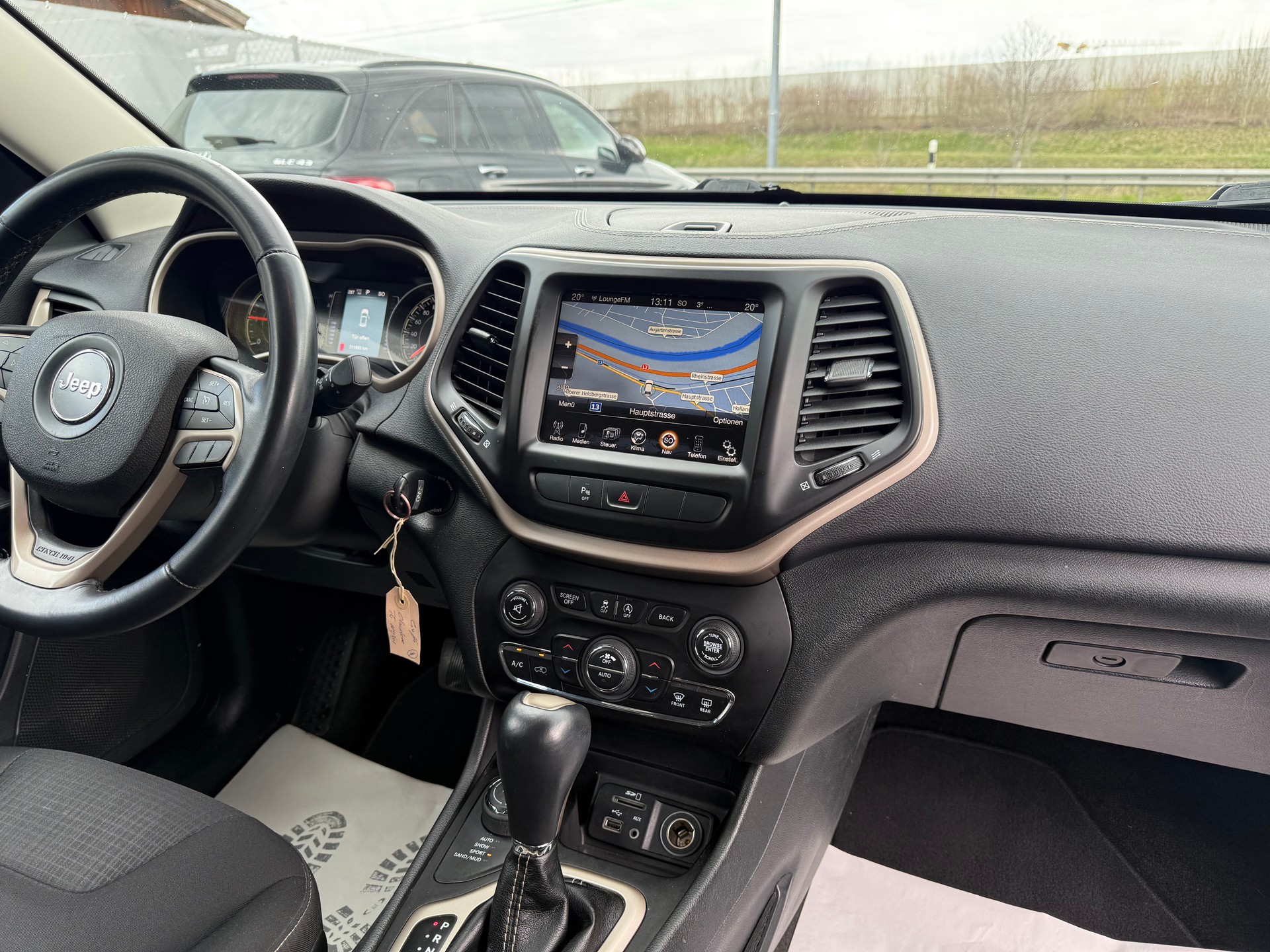JEEP Cherokee 2.0TD Longitude AWD 9ATX-image-8