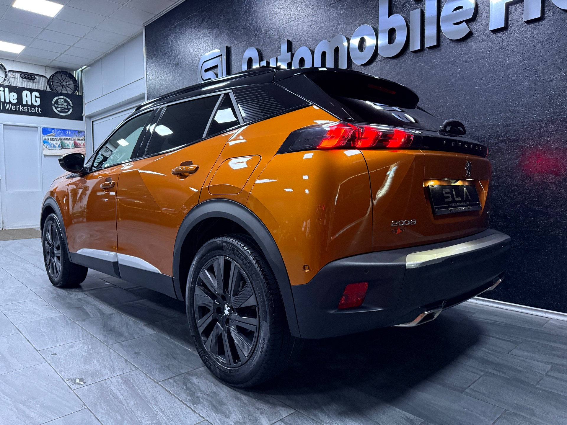 PEUGEOT 2008 1.2 PureTech GT EAT8 / CH Fz 1 hand / Vollausstattung / 155PS / Leasing ab 199.--image-6