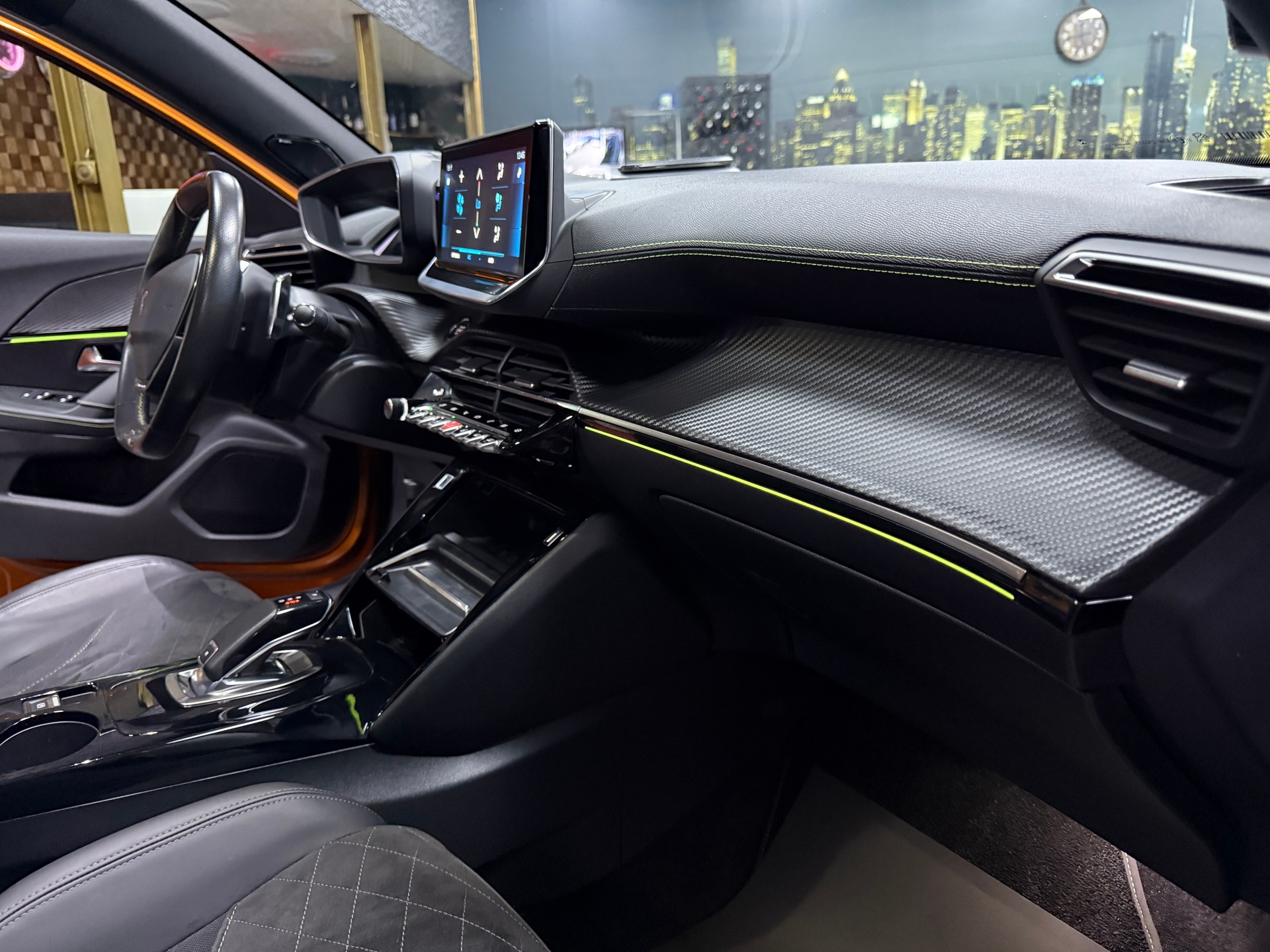 PEUGEOT 2008 1.2 PureTech GT EAT8 / CH Fz 1 hand / Vollausstattung / 155PS / Leasing ab 199.--image-14