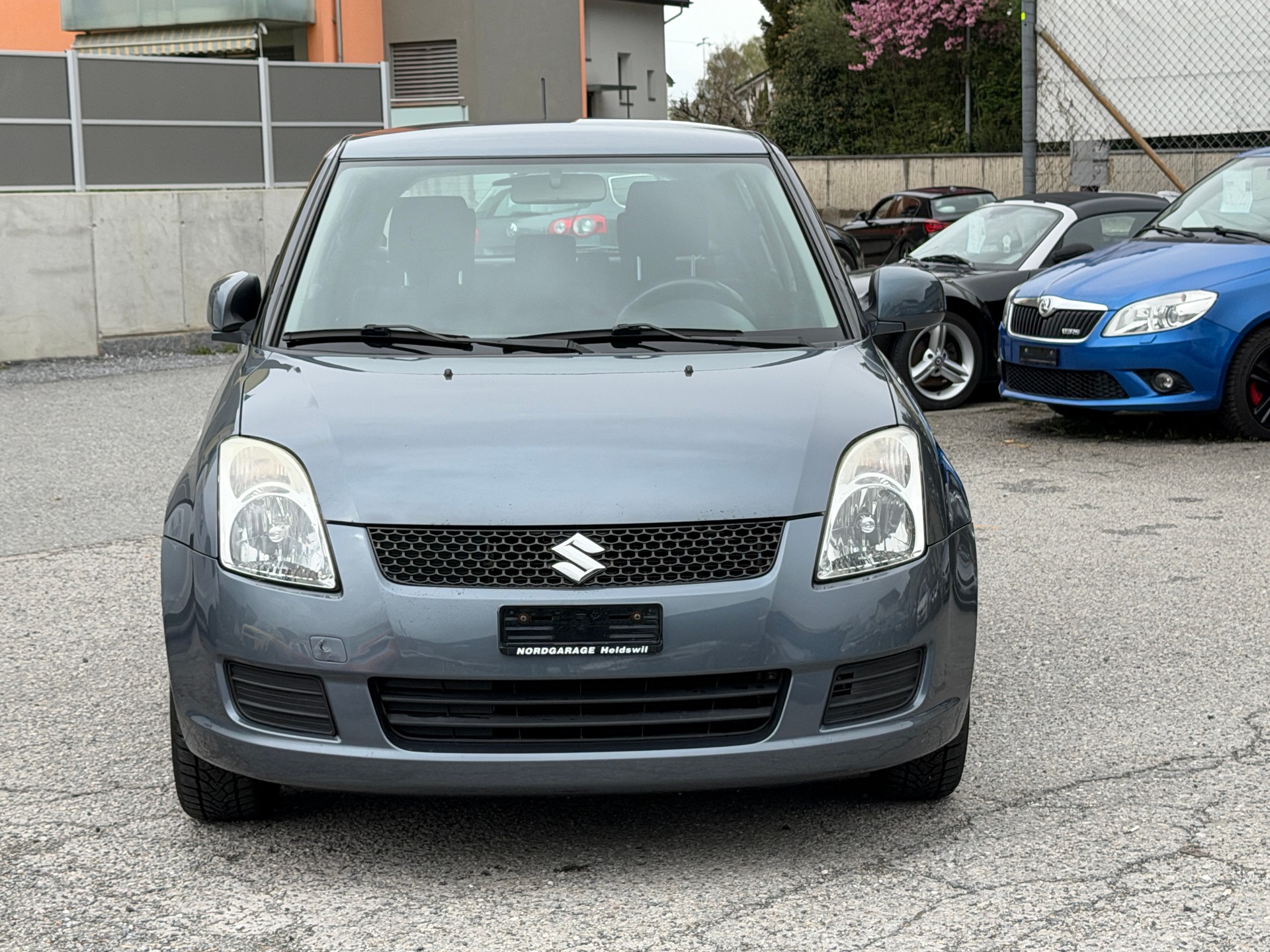 SUZUKI Swift 1.3i 16V GL 4x4-image-3