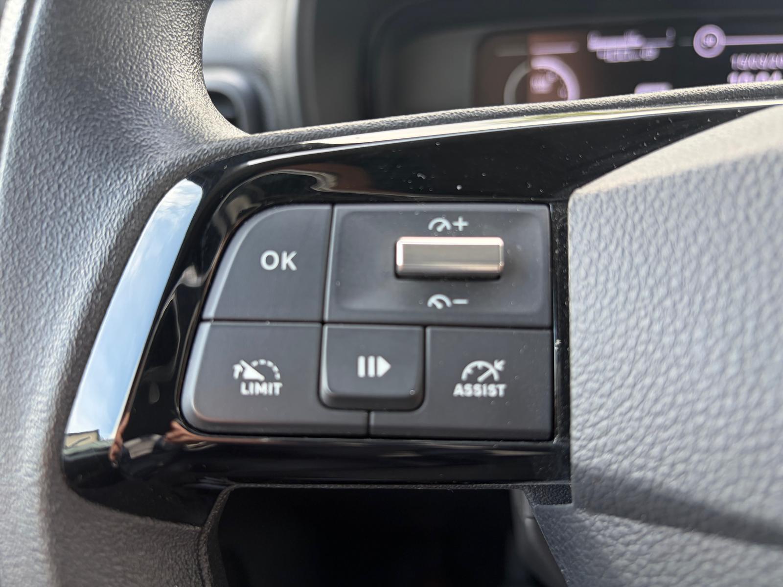 TOYOTA Proace City Van 1.2 Active Long-image-13