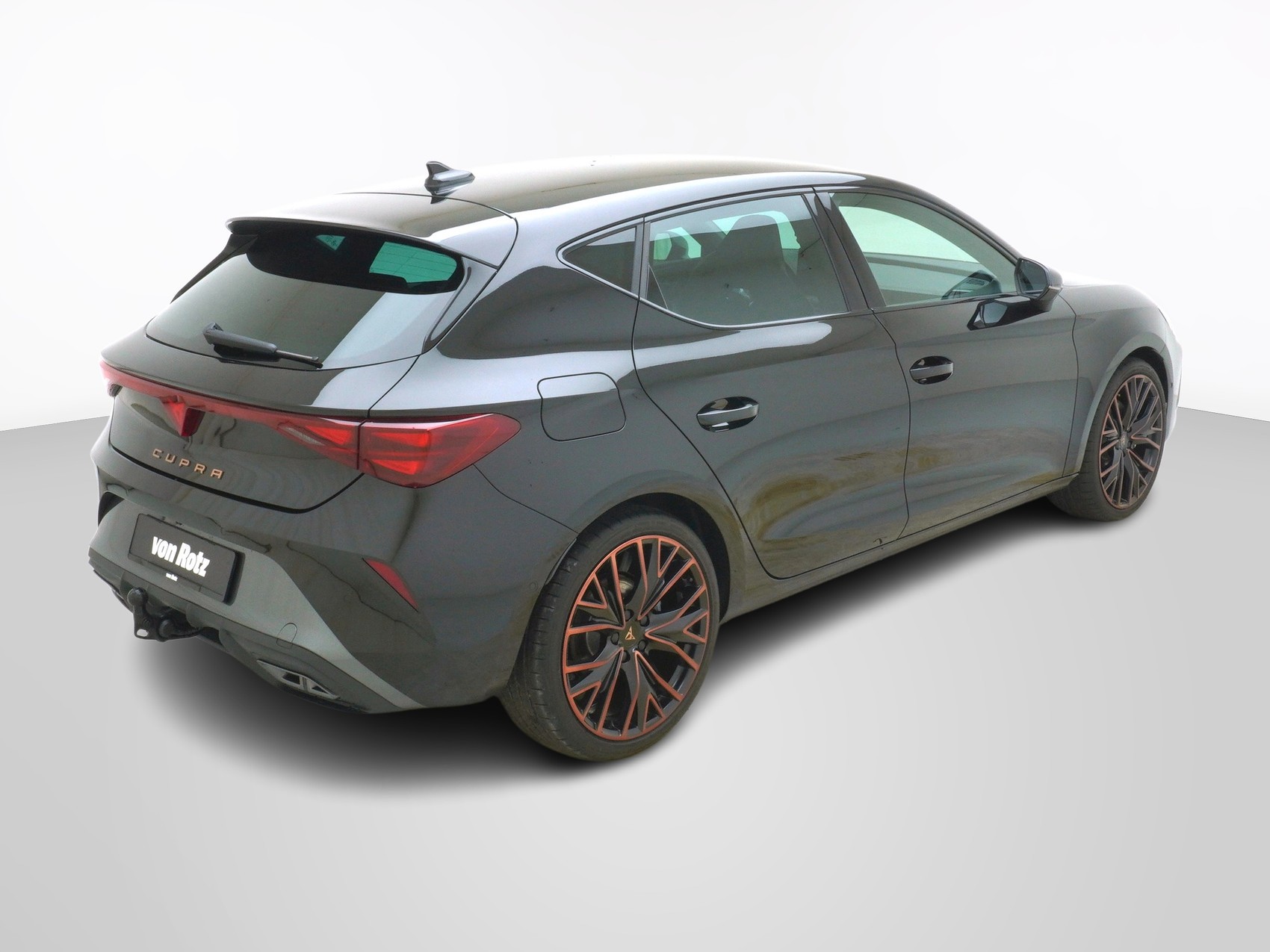 CUPRA Leon 1.5 eTSI DSG-image-4