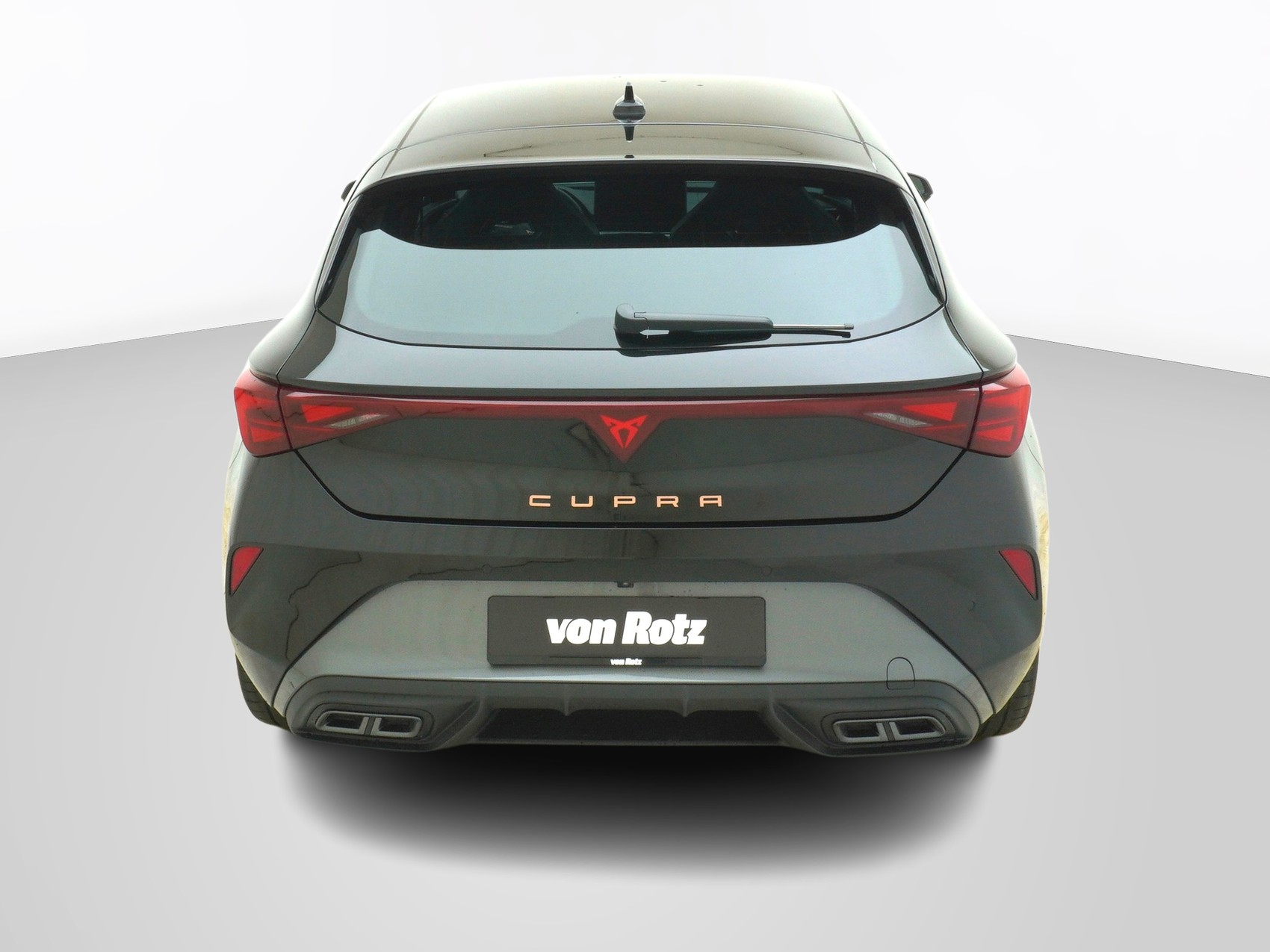 CUPRA Leon 1.5 eTSI DSG-image-2
