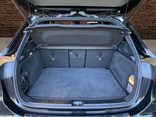 MERCEDES-BENZ GLA 45 S AMG 4Matic+-image-6