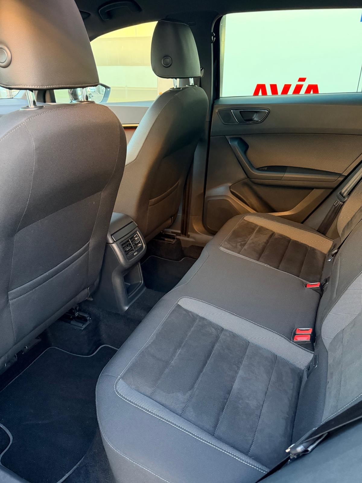 SEAT Ateca 2.0 TDI CR FR 4Drive DSG-image-11