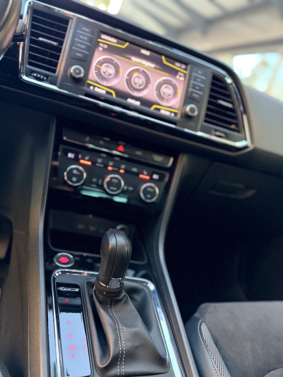 SEAT Ateca 2.0 TDI CR FR 4Drive DSG-image-6