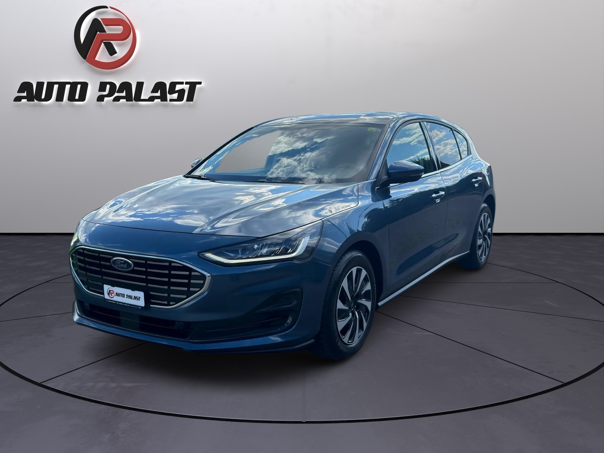 FORD Focus 1.0 MHEV Titanium X Automatic