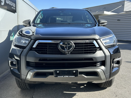 TOYOTA Hilux 2.8d MH Invi. DC4x4-image-1