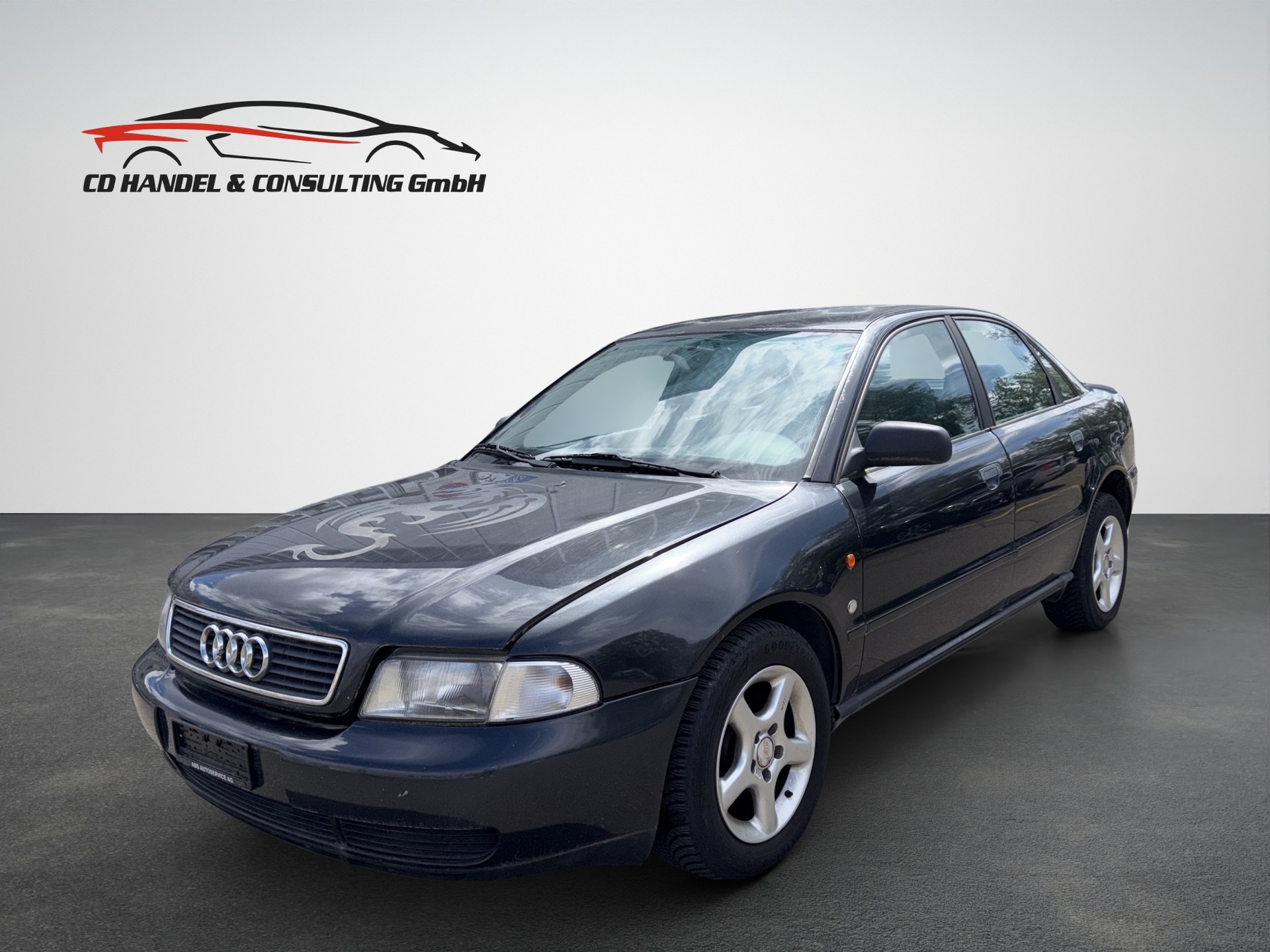 AUDI A4 Avant 1.8 TFSI-image-2