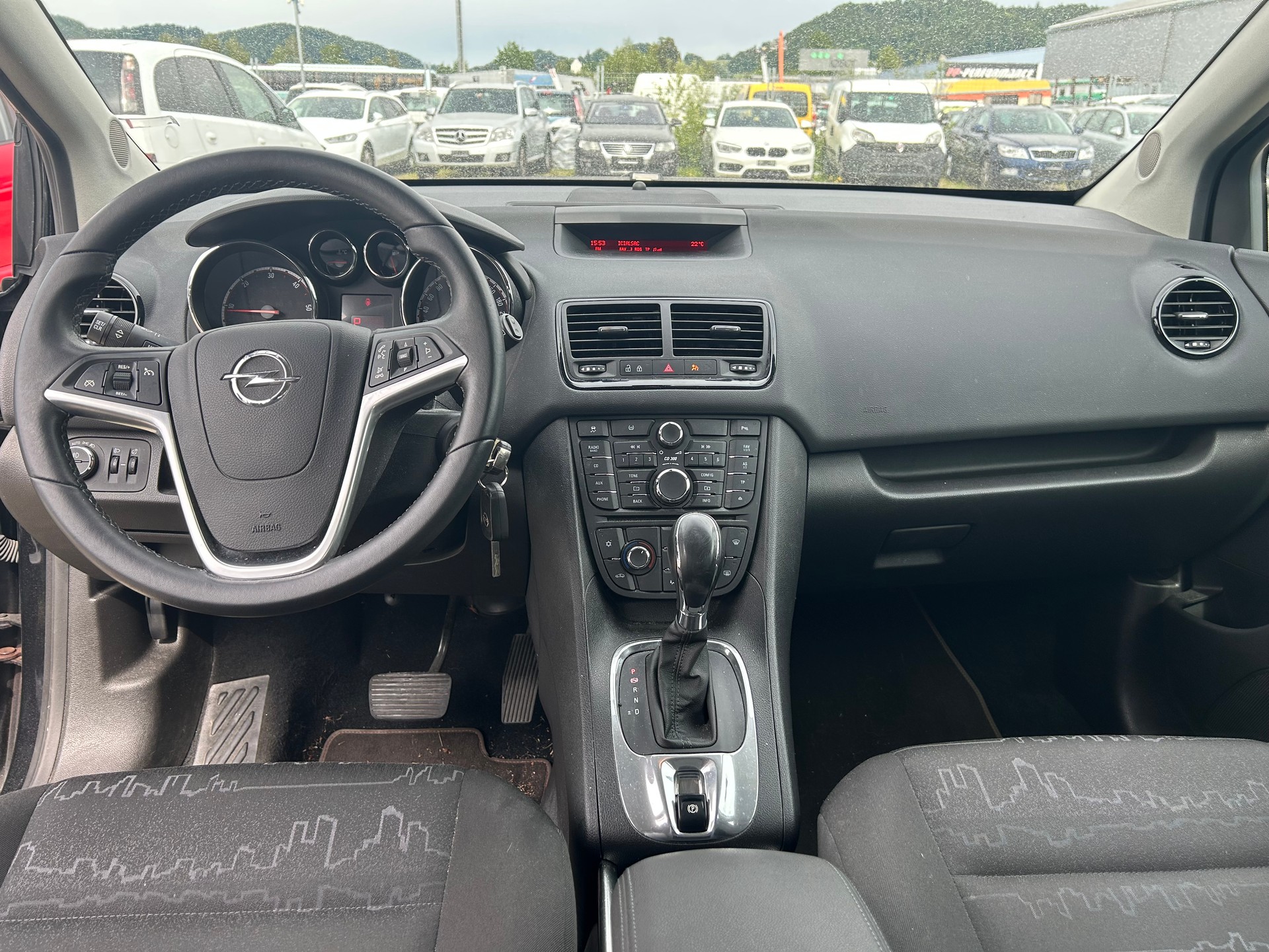 OPEL Meriva 1.7 CDTi Cosmo Automatic-image-6