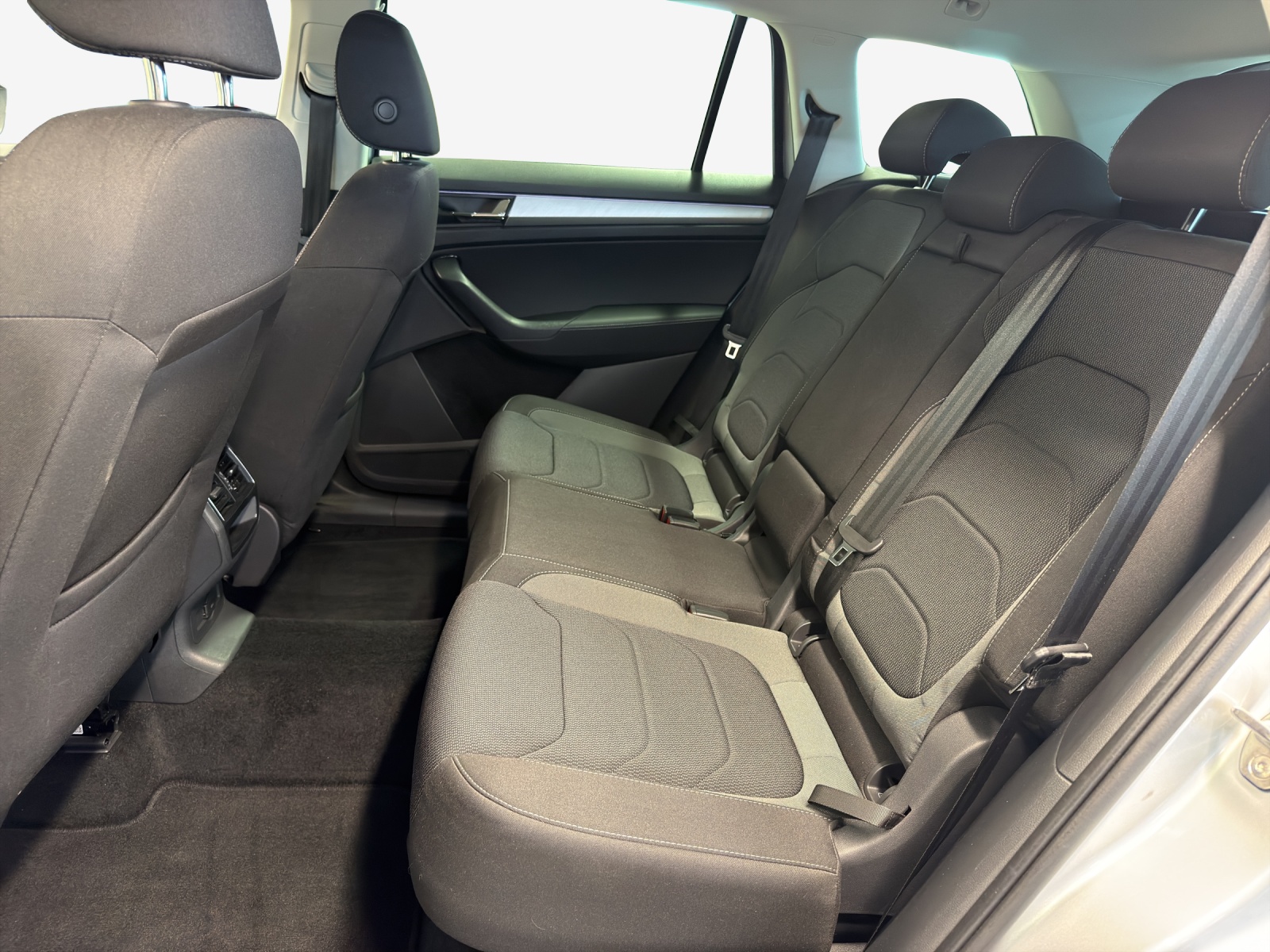 SKODA Kodiaq 2.0 TDI CR Ambition 4x4 DSG-image-11