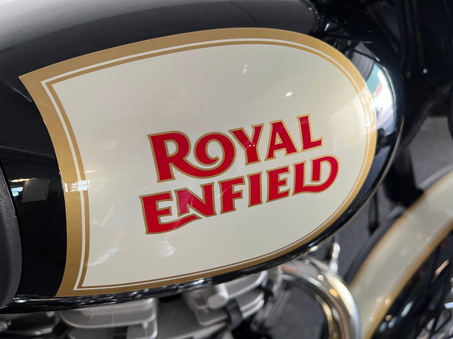 ROYAL ENFIELD Classic 500i EFI-image-3