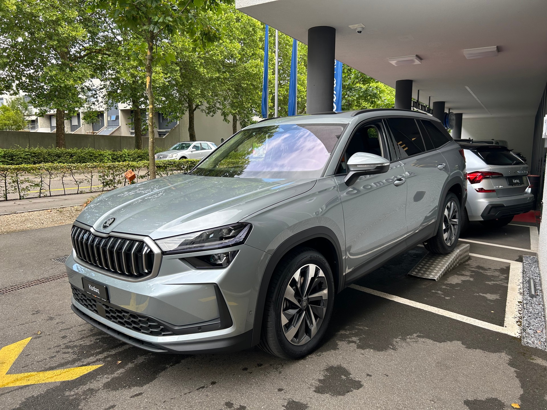 SKODA Kodiaq 2.0 TSI Dynamic 4x4-image-5