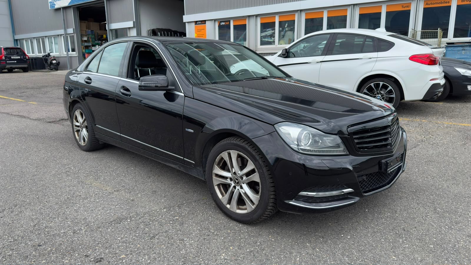 MERCEDES-BENZ C 300 CDI BlueEfficiency Elégance 4Matic 7G-Tronic-image-8