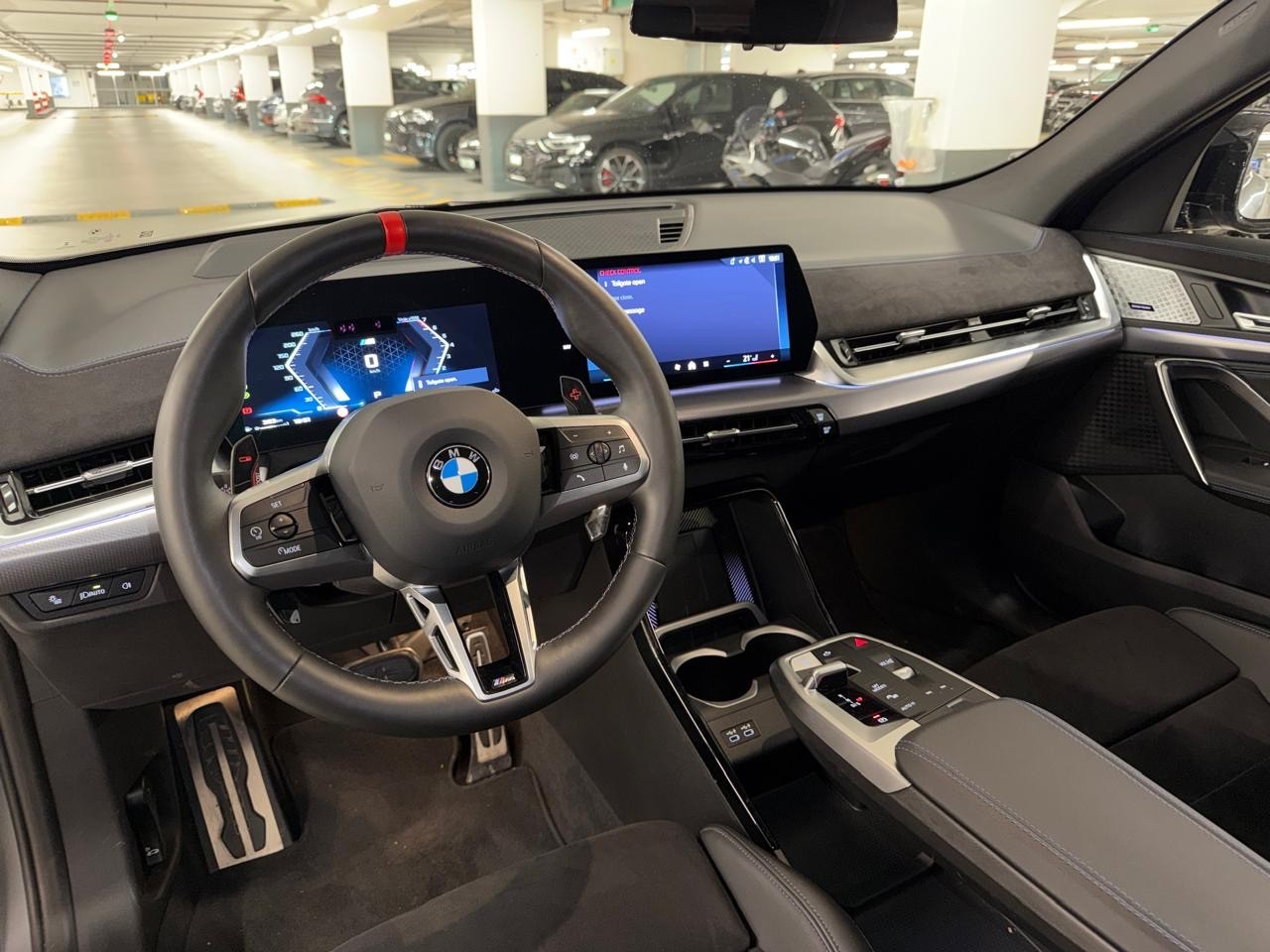 BMW M35i xDrive-image-10
