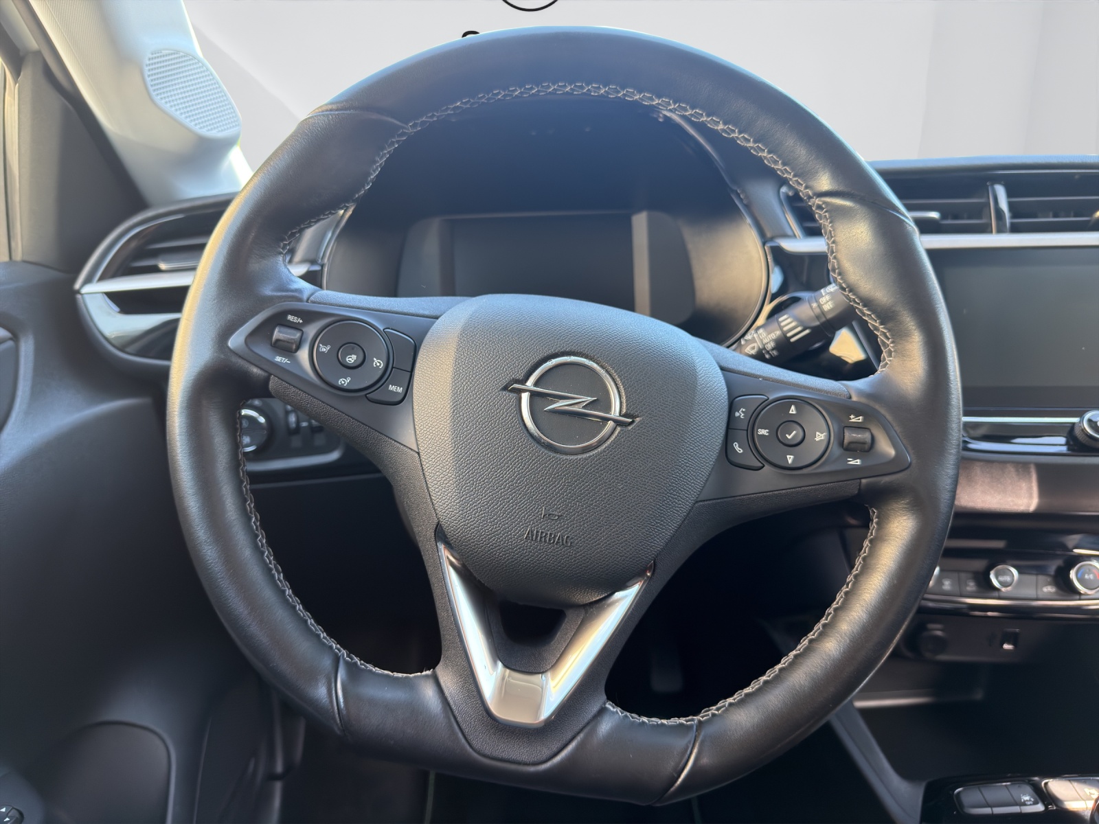 OPEL Corsa-e Edition-image-16