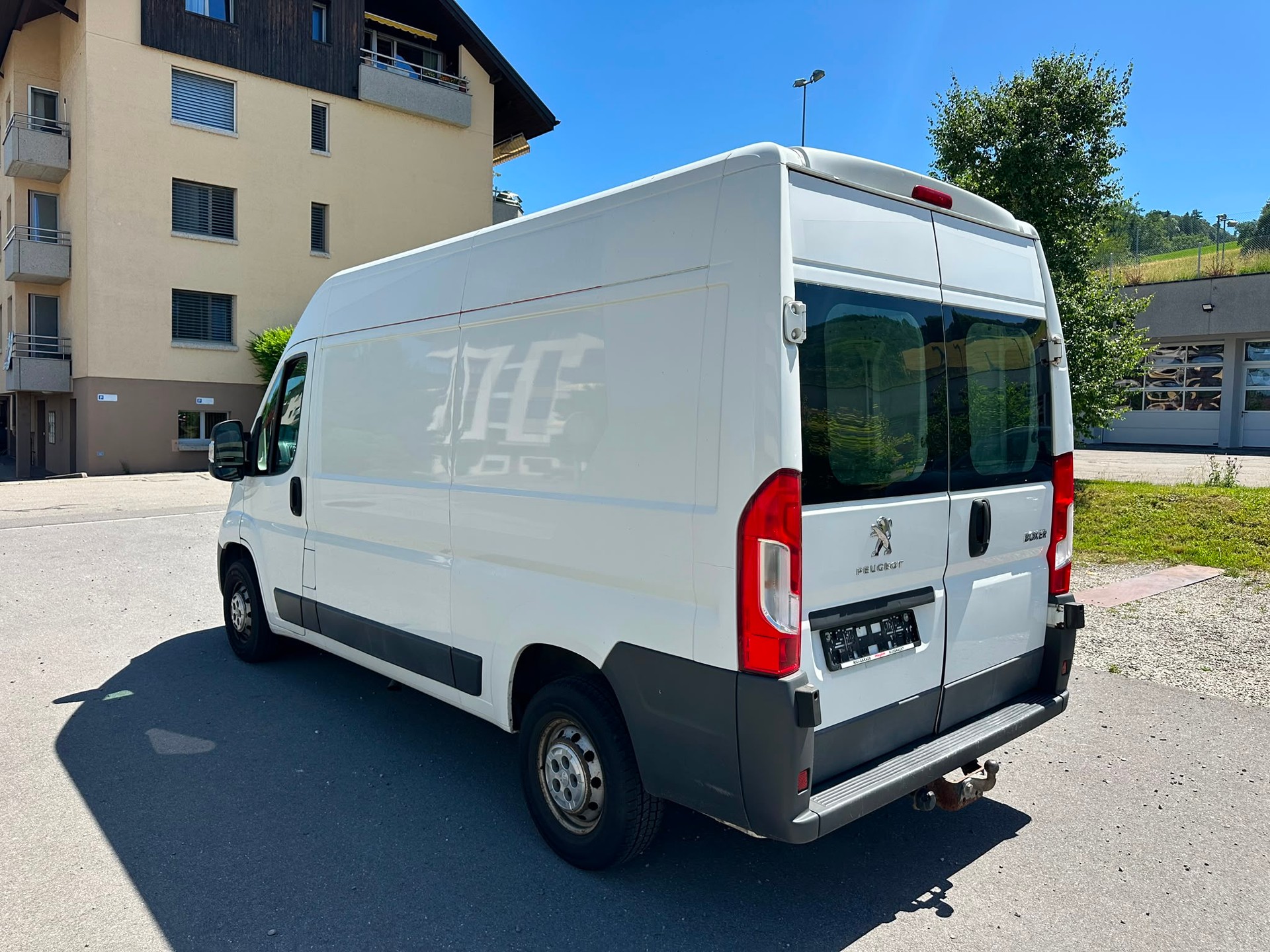 PEUGEOT BOXER-image-4