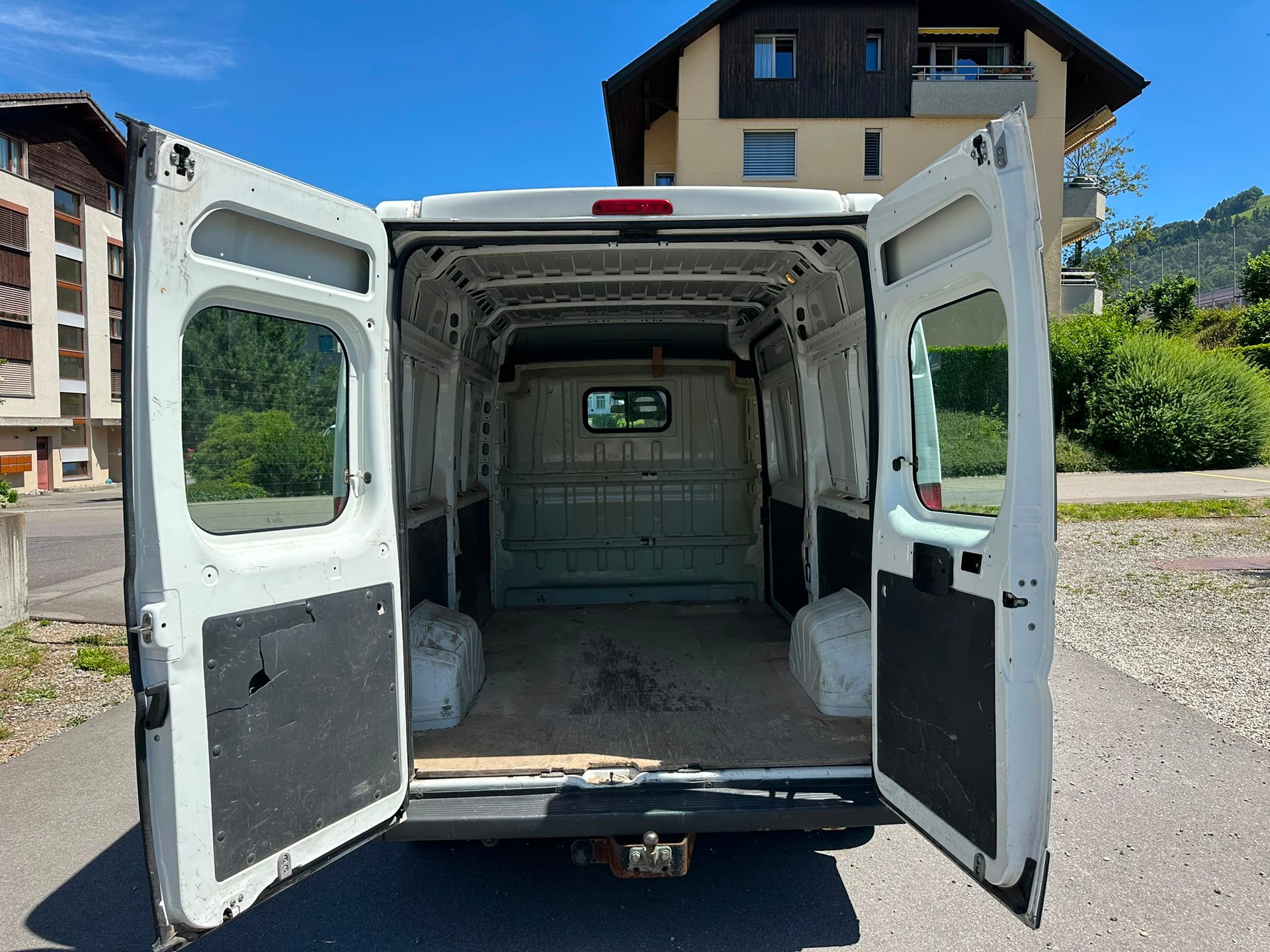 PEUGEOT BOXER-image-13