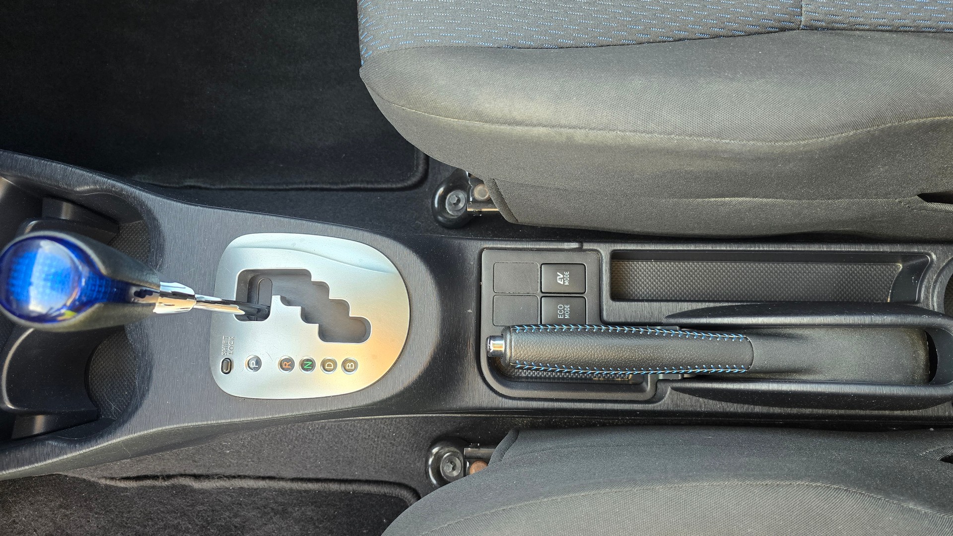 TOYOTA YARIS-image-21