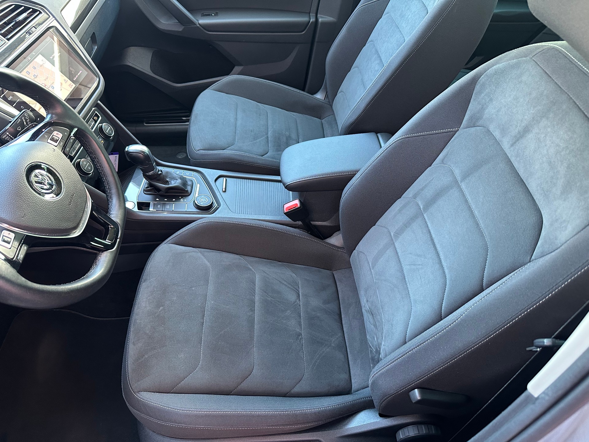 VW Tiguan 2.0 TDI SCR Highline 4Motion DSG-image-10