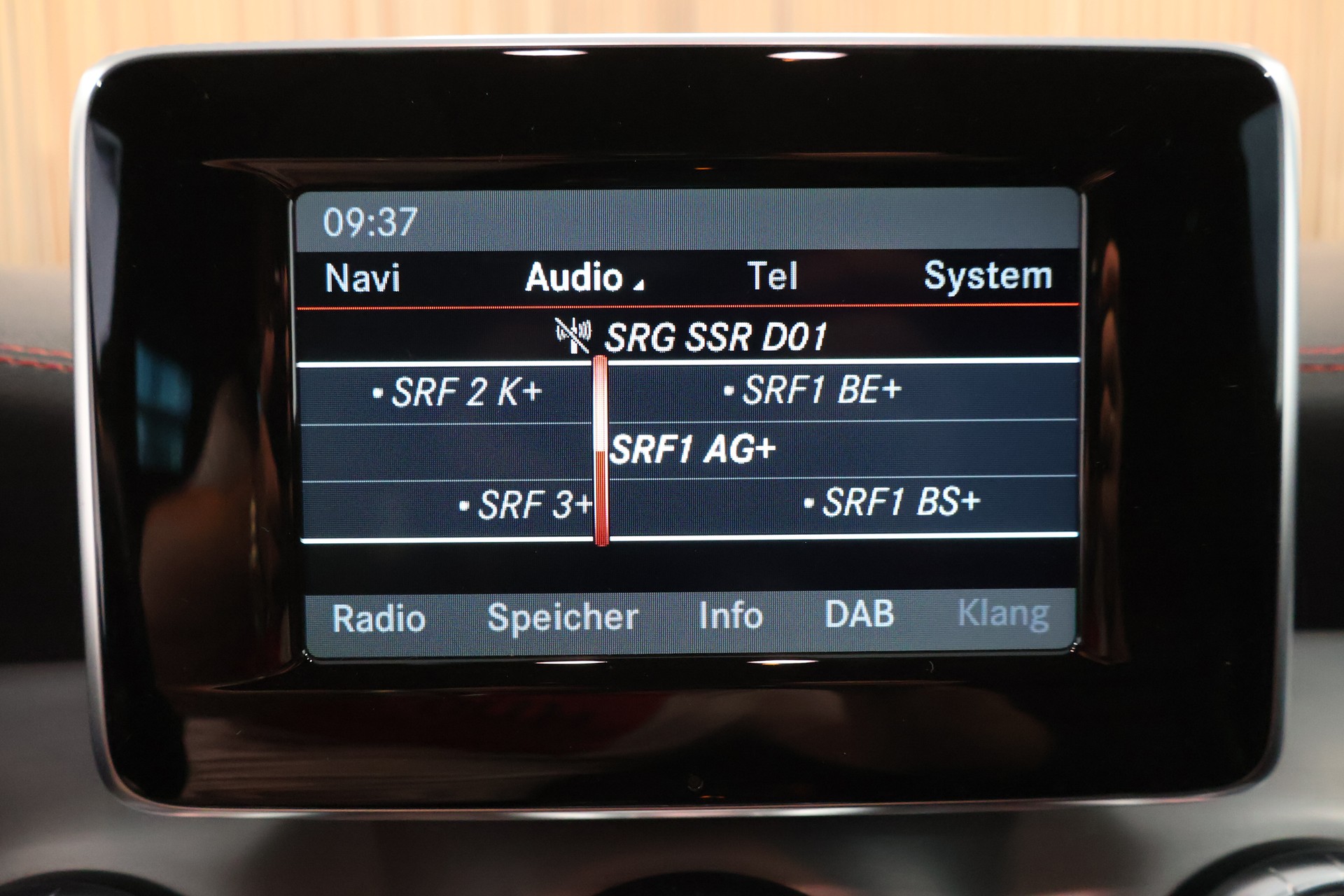 MERCEDES-BENZ CLA 250 Sport 7G-DCT 4Matic-image-23