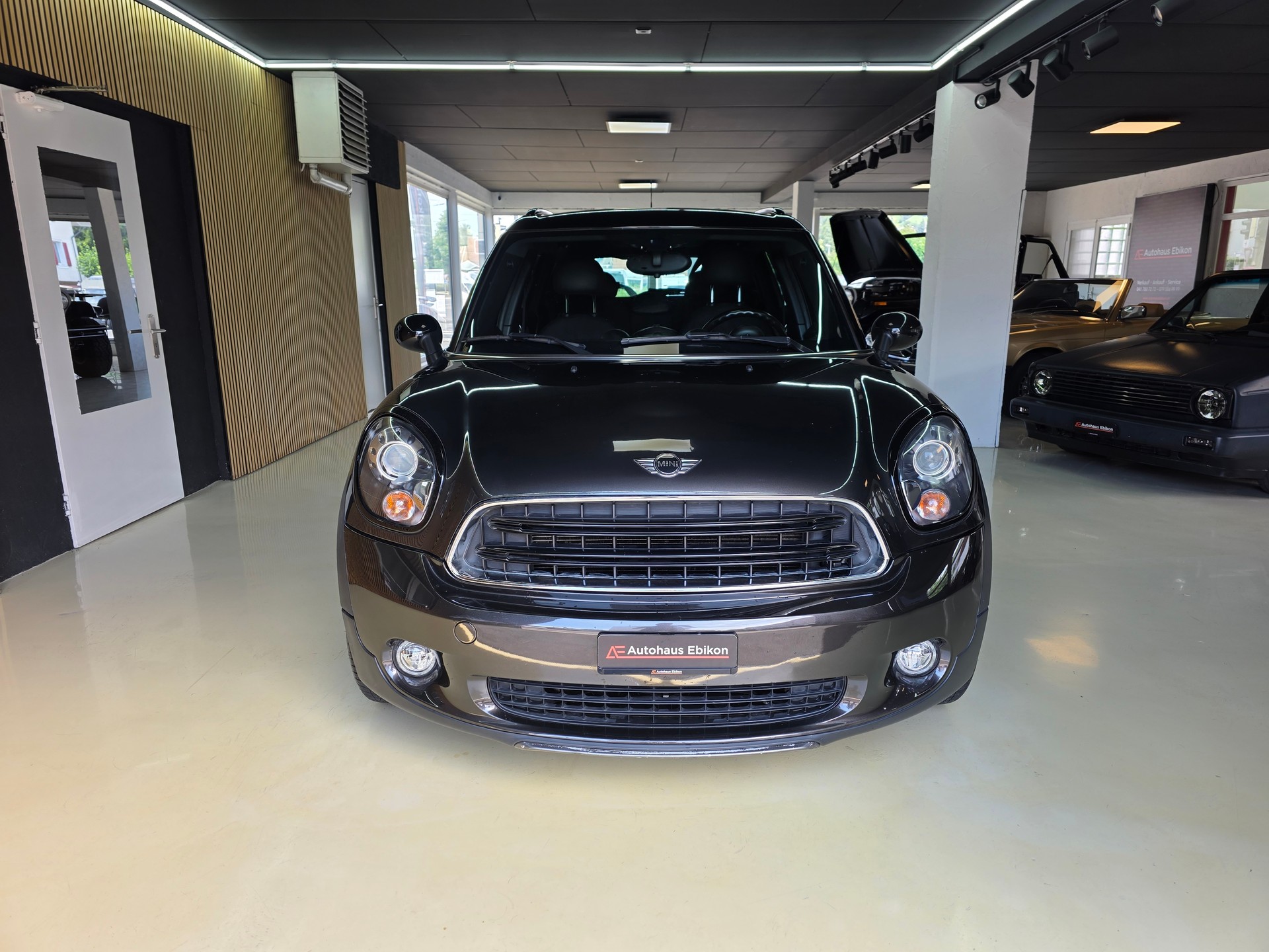 MINI Countryman Cooper ALL4 Steptronic-showroom-element-1
