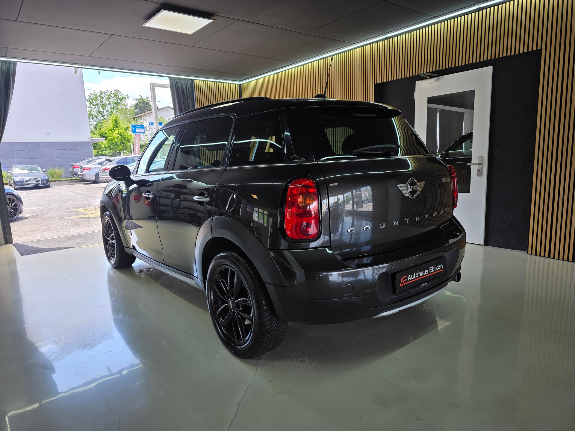 MINI Countryman Cooper ALL4 Steptronic-image-4