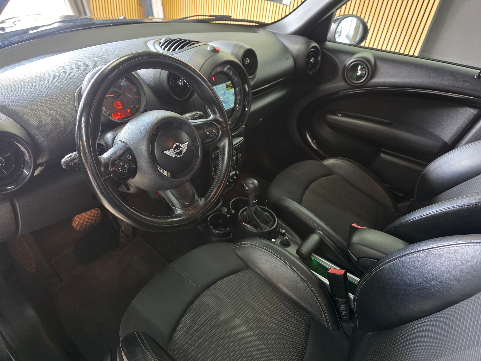 MINI Countryman Cooper ALL4 Steptronic-image-7