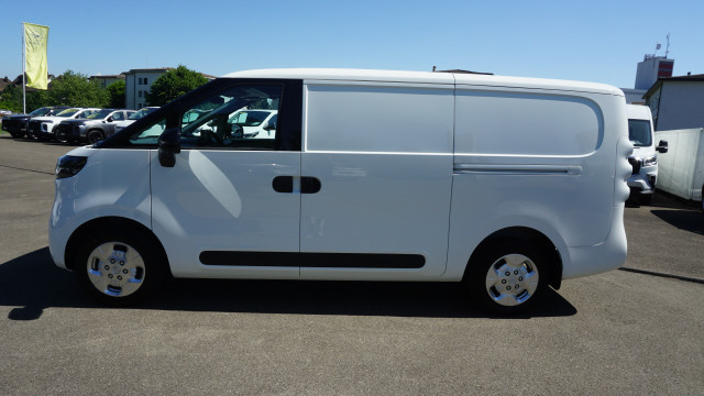 MAXUS eDeliver 5 L1 64kWh-showroom-element-2