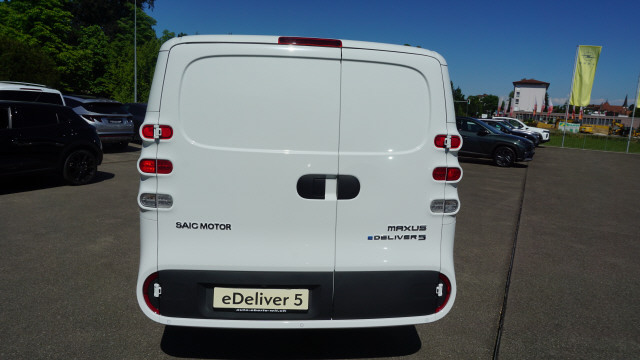 MAXUS eDeliver 5 L1 64kWh-image-5