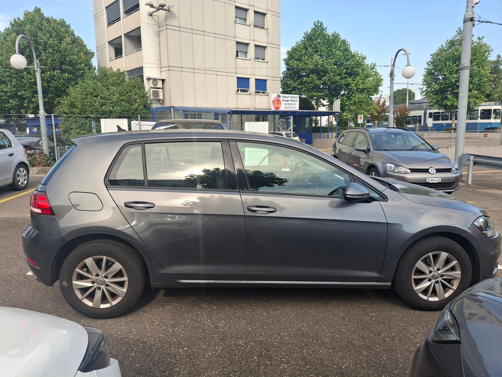 VW Golf 1.0 TSI Comfortline DSG-image-3