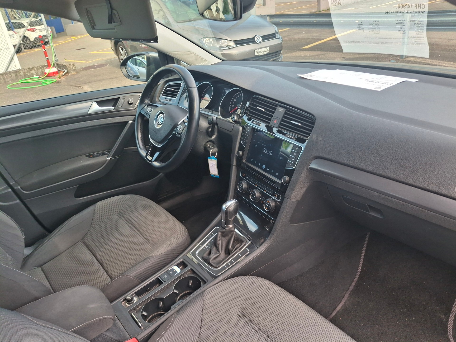 VW Golf 1.0 TSI Comfortline DSG-image-6