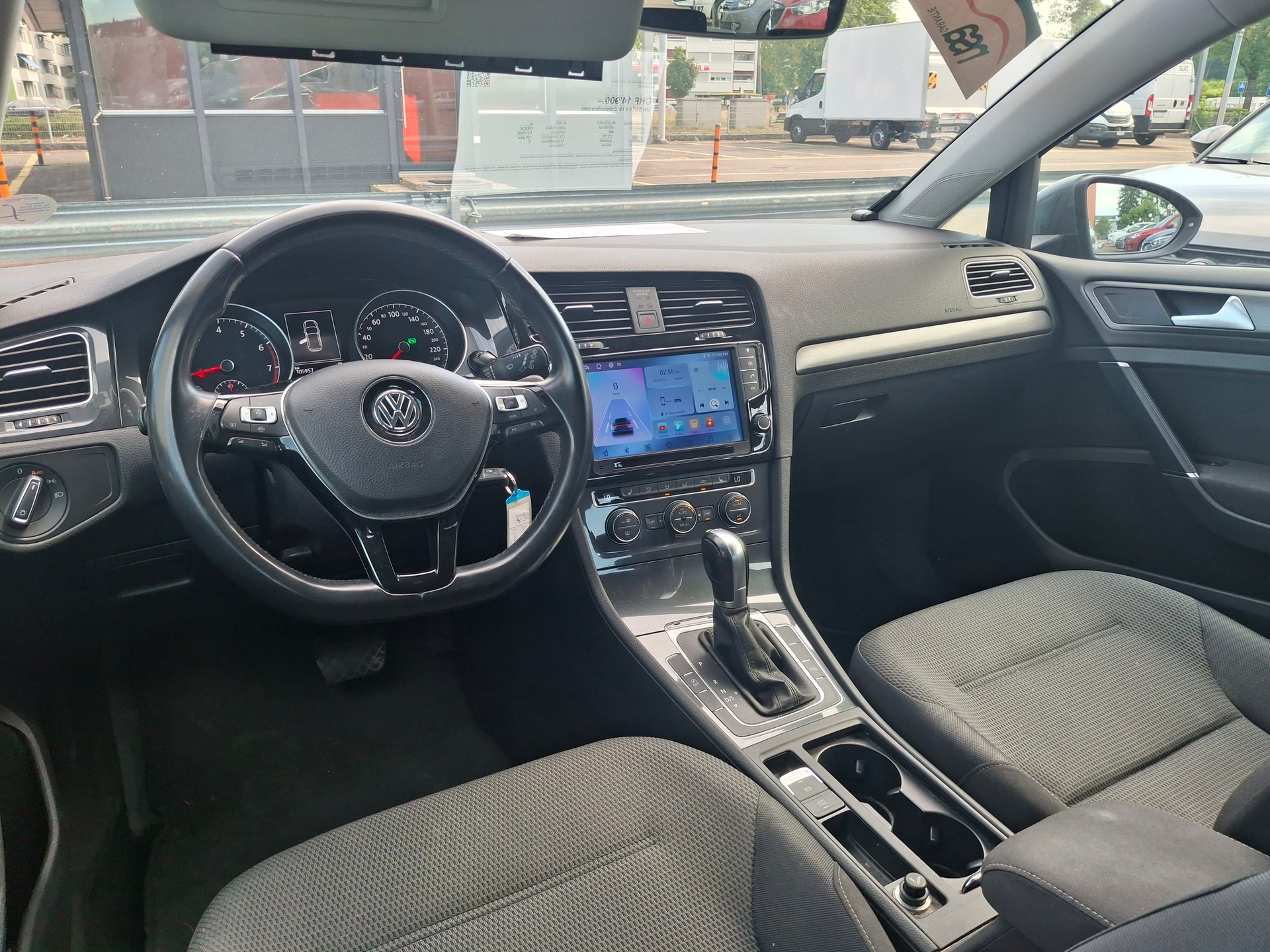VW Golf 1.0 TSI Comfortline DSG-image-5