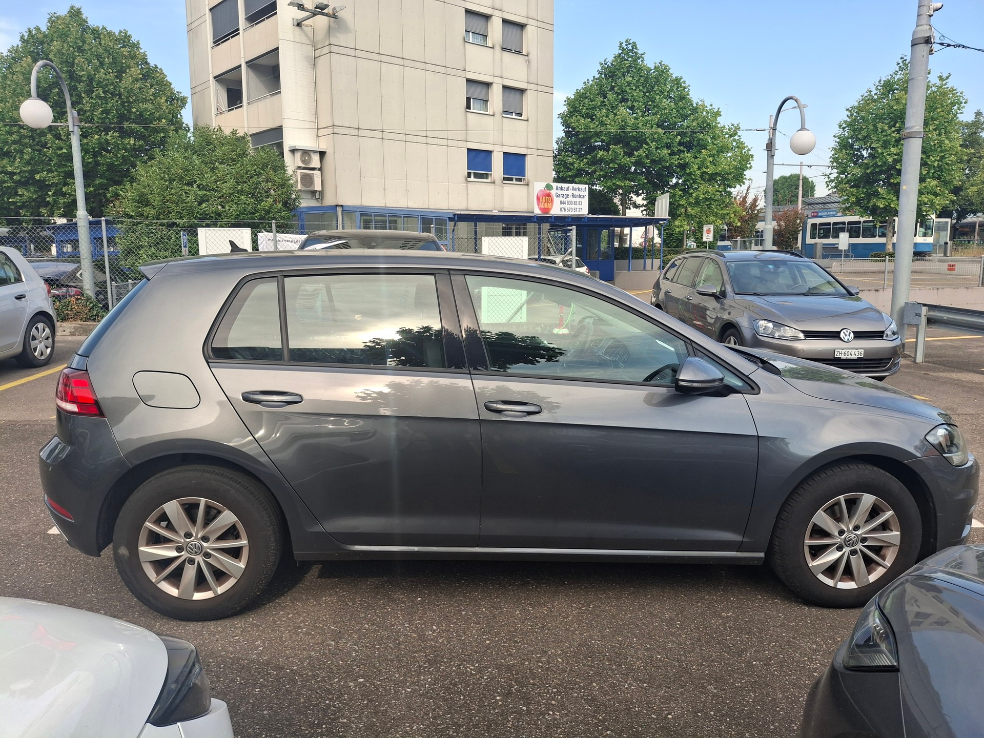 VW Golf 1.0 TSI Comfortline DSG-image-1