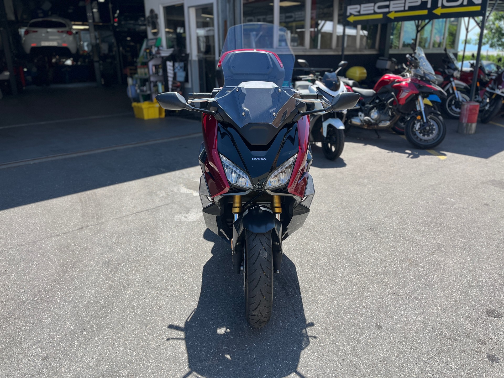 HONDA NSS 750-showroom-element-3