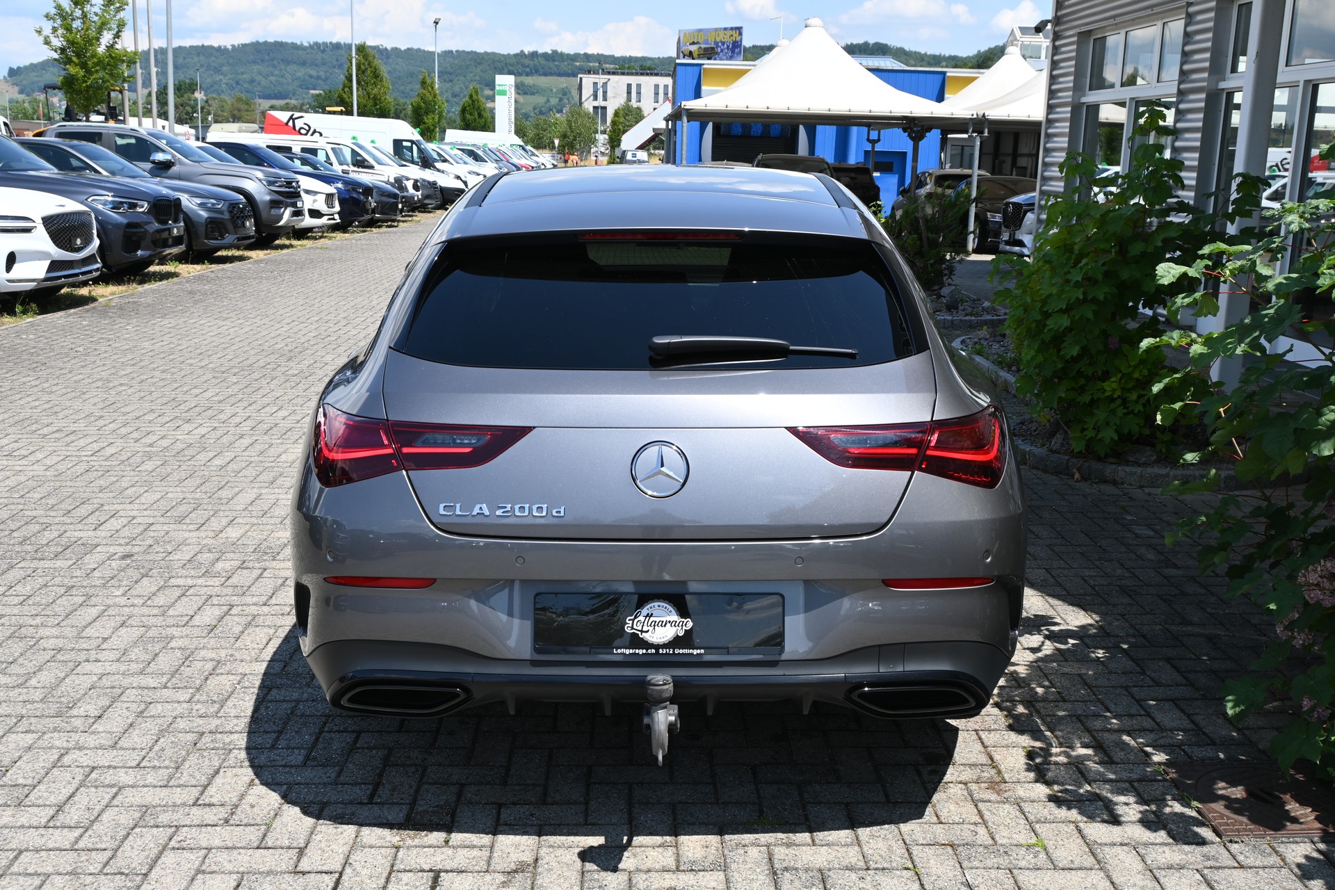 MERCEDES-BENZ CLA 200d AMG Line Shooting Brake 7G-DCT + AHK 1600kg-image-2