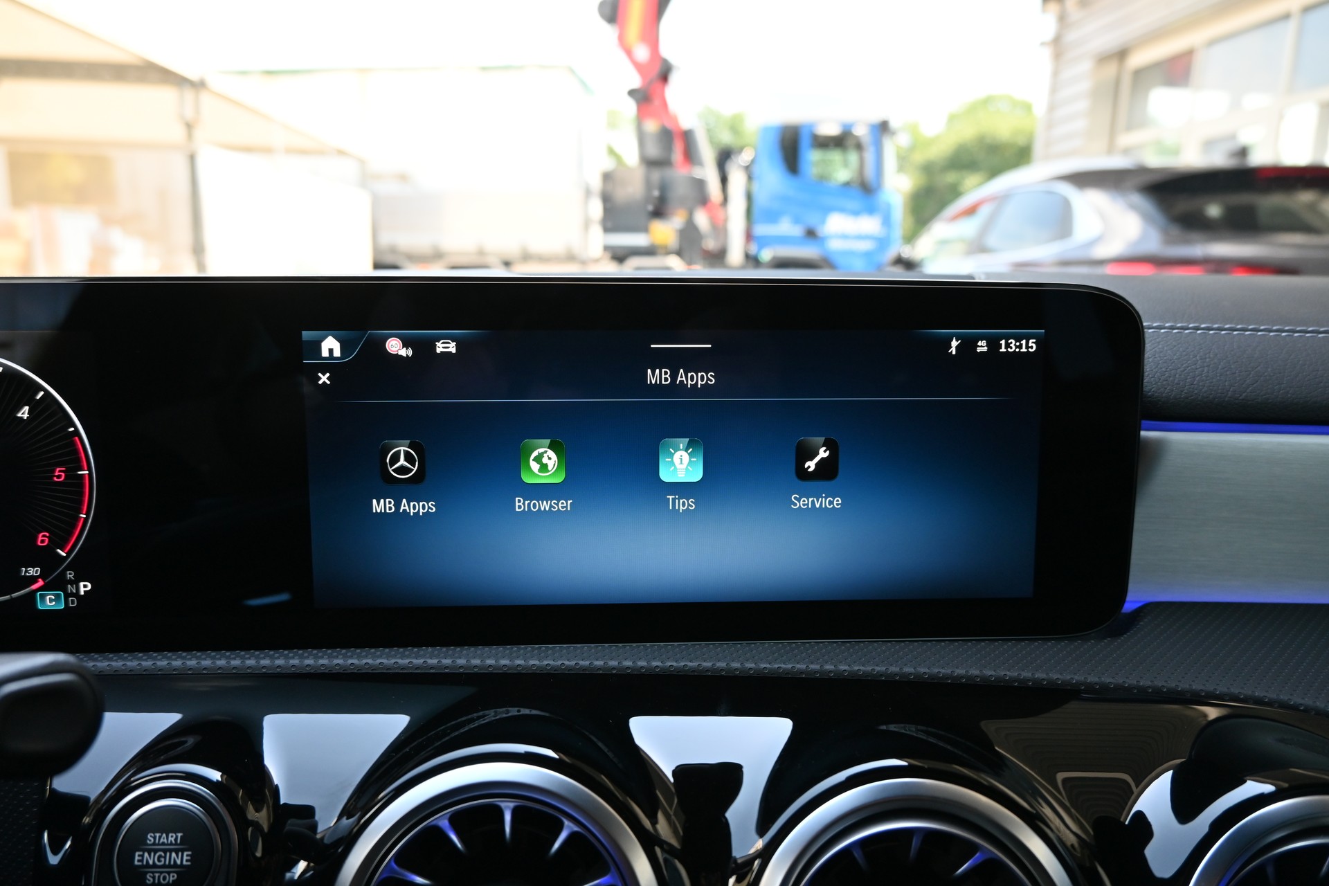 MERCEDES-BENZ CLA 200d AMG Line Shooting Brake 7G-DCT + AHK 1600kg-image-26