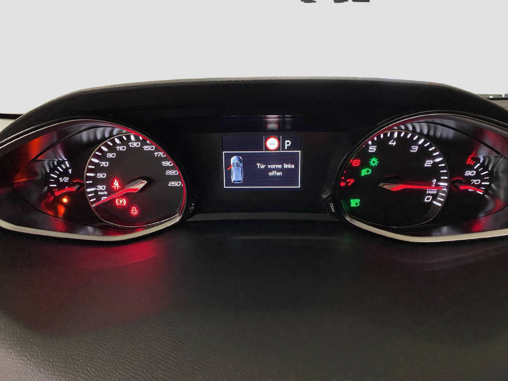 PEUGEOT 308 1.2 PureTech 130 Tech Edition S/S-image-8