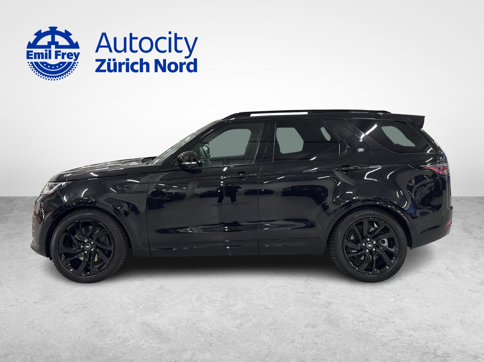LAND ROVER Discovery 3.0 D I6 350 Dynamic SE-image-1