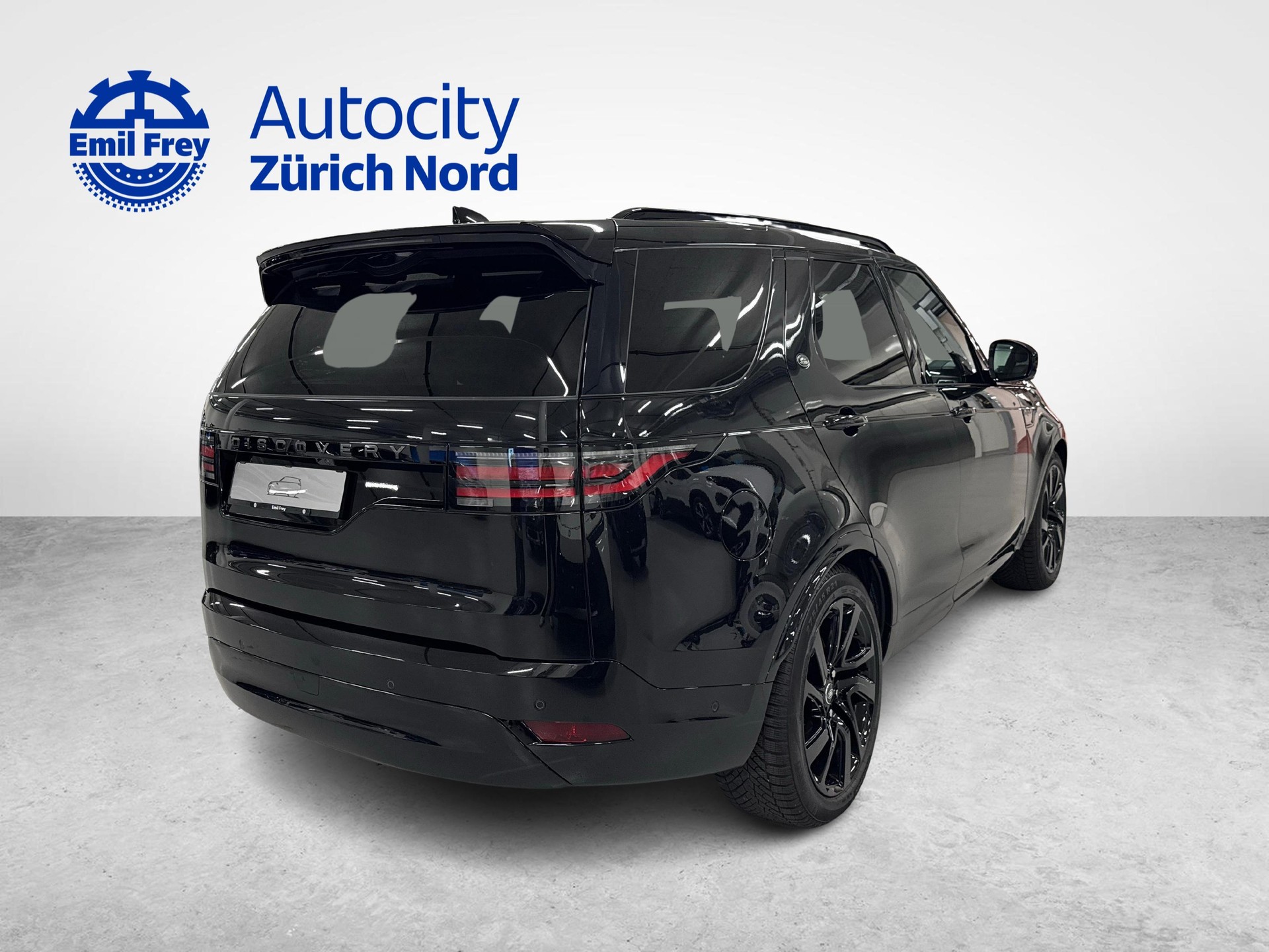 LAND ROVER Discovery 3.0 D I6 350 Dynamic SE-image-4