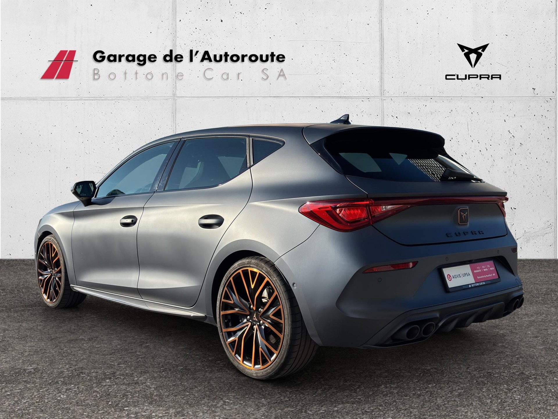 CUPRA Leon 2.0 TSI 300 DSG-showroom-element-1