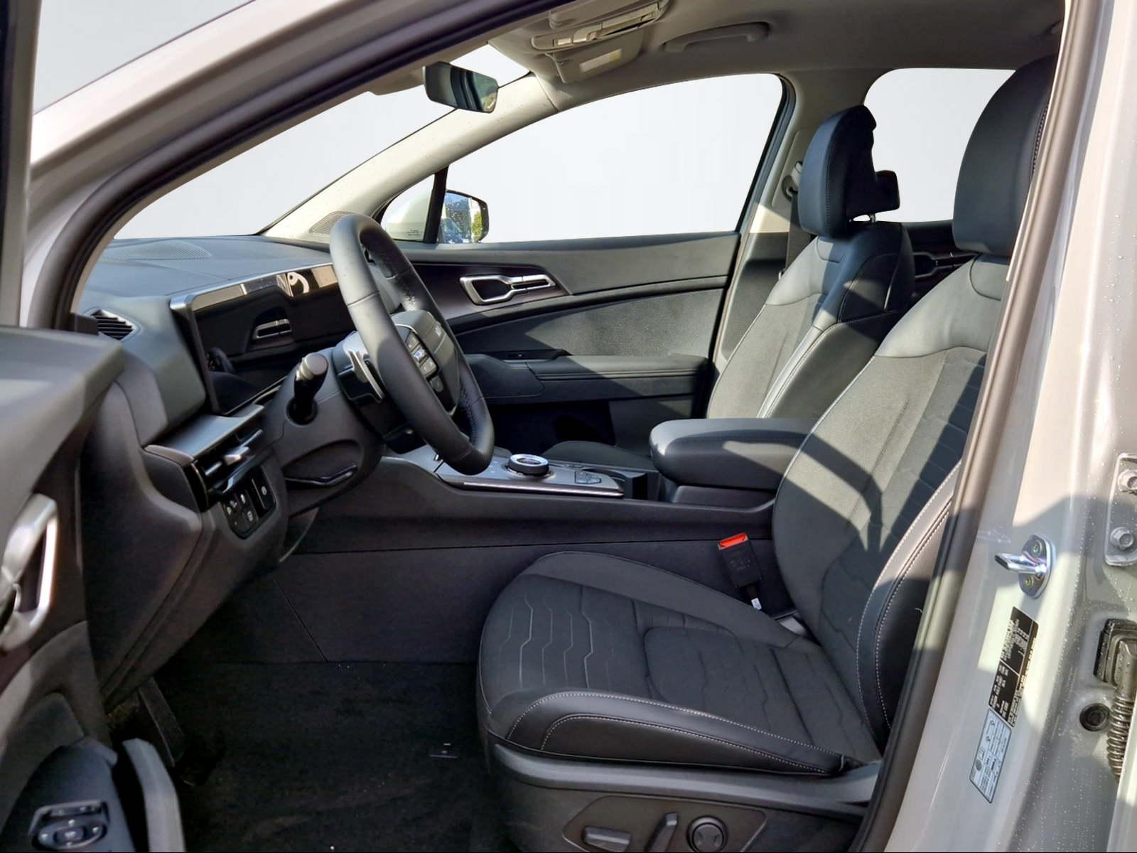KIA Sportage 1.6 T-GDi Hybrid Power Edition-image-2