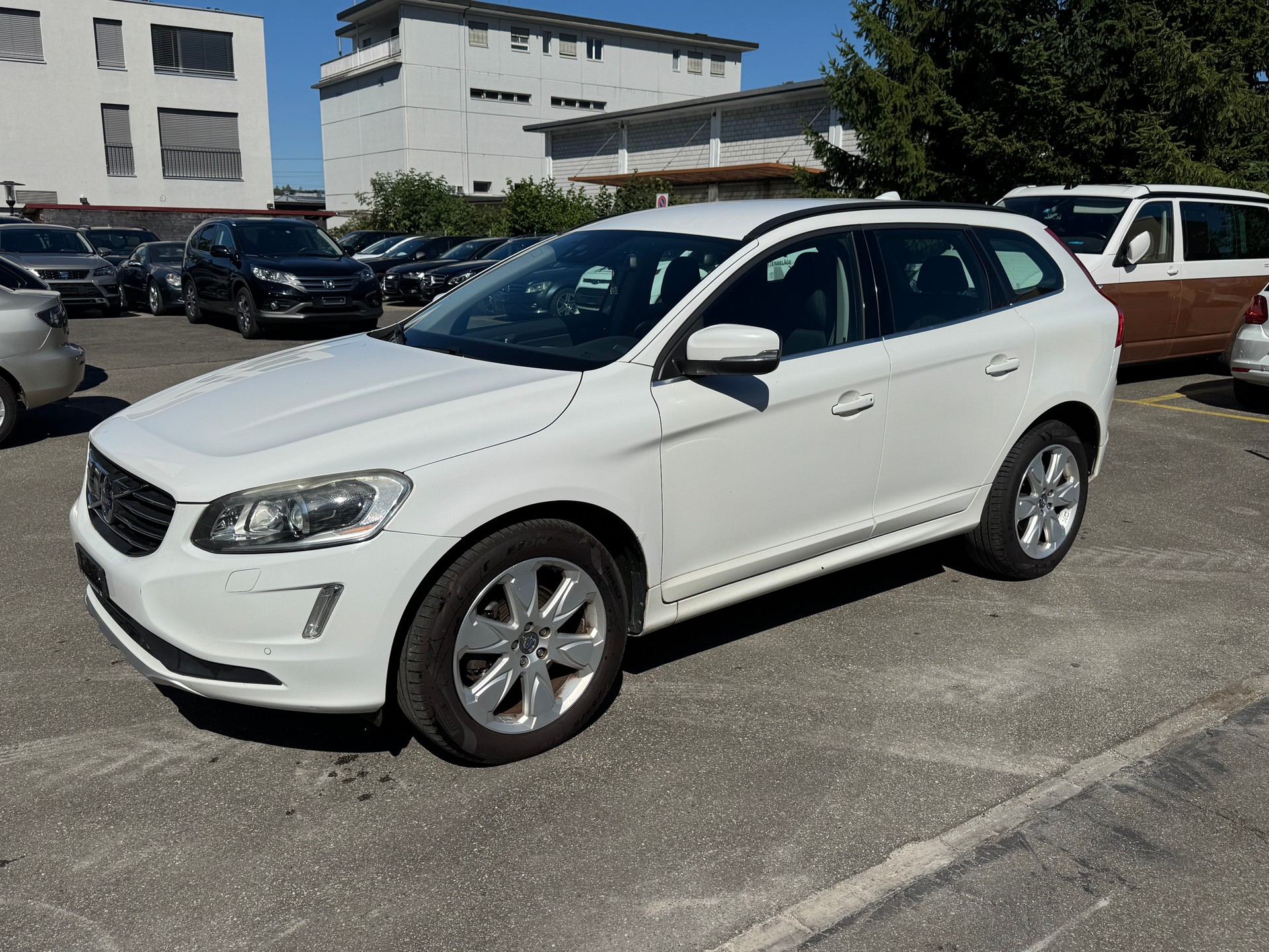 VOLVO XC60 D4 AWD Summum Geartronic-image-0